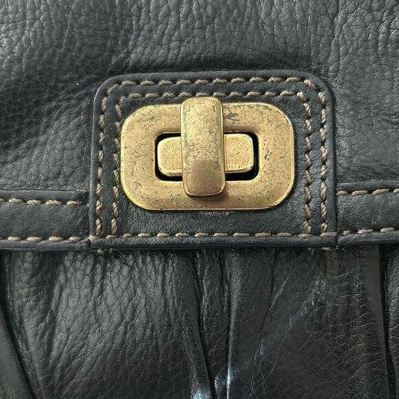 FOSSIL Black Leather Billfold - Picture 6 of 6